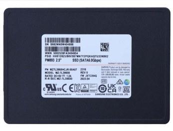 مشخصات کلیدی حافظه داخلی ۴۸۰ گیگابایت مشخصات کلی نوع کاربری سرور (Enterprise) سری محصول PM893 فرم فاکتور 2.5 اینچ دمای آماده به کار 40- تا 85 درجه سانتی گراد دمای حین کارکرد 0 تا 70 درجه سانتی گراد رابط اتصال (SATA III (6Gb/s مصرف برق در حالت آماده به کار 1.5 وات مصرف برق در حالت کار 3.2 وات GC (Garbage Collection) دارد WWN دارد پشتیبانی S.M.A.R.T دارد پشتیبانی از TRIM دارد درگاه اتصال SATA کنترلر Samsung in-house Controller عمر نوشتاری (TBW) 876 ترابایت میانگین عمر (MTBF) 2 میلیون ساعت نوع فلش TLC حسگر اثر انگشت ندارد قابلیت رمز نگاری AES 256 bit مقاوم در برابر شوک ظرفیت 480 گیگابایت نورپردازی LED ندارد سرعت نوشتن اطلاعات تصادفی 29000 IOPS سرعت خواندن اطلاعات تصادفی 98000 IOPS سرعت نوشتن اطلاعات ترتیبی 520 مگابایت بر ثانیه سرعت خواندن اطلاعات ترتیبی 550 مگابایت بر ثانیه وزن 70 گرم ابعاد 100 × 69.85 × 6.8 میلی متر